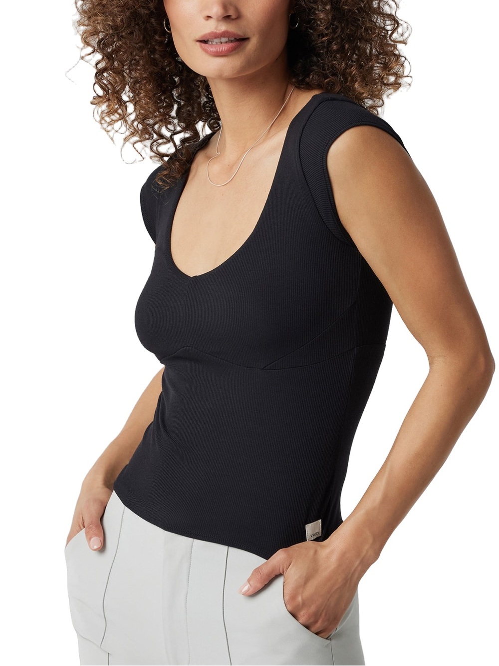 Vuori sleeveless cove v-neck top black size xs
